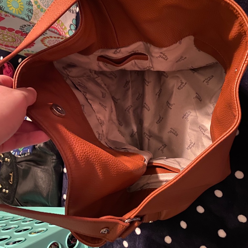 Purse - Picture 2 of 3